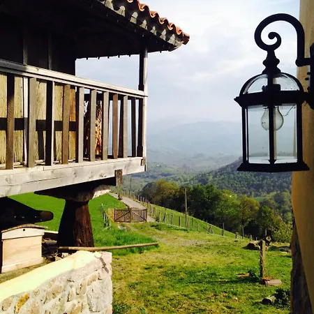 Casa Con Impresionantes Vistas *